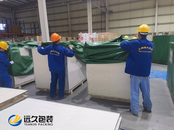 钢带木箱 钢带木箱